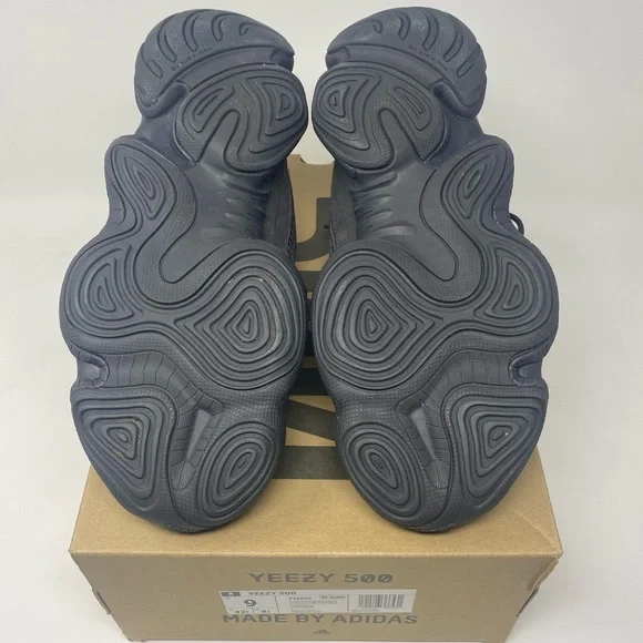 Adidas Yeezy 500 - Picture 4 of 5